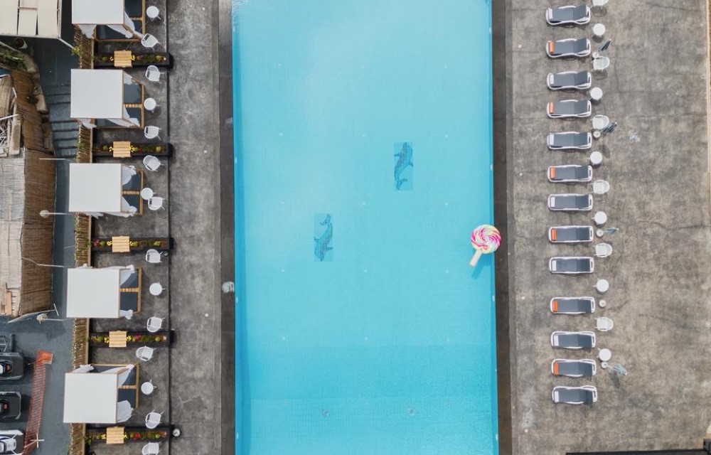 HOTEL LEISURE